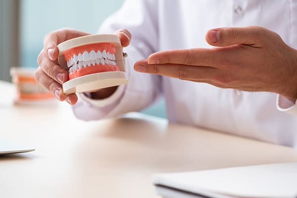 関根歯科医院 初診の流れ　ステップ５・お口の検査・治療内容のご説明。